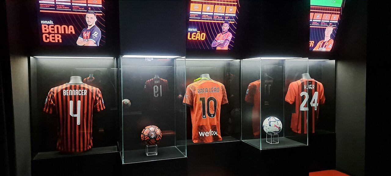 巴黎圣日耳曼俱乐部简介｜法甲 主场·代表球星·战术风格与赛季看点 华体会官方网站